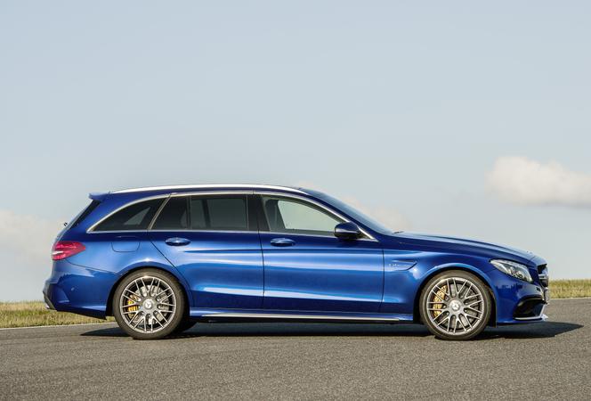 Mercedes C63 AMG Combi