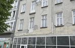 „To co robi miasto, to skandal”. Warszawa sprzedaje zabytkową kamienicę w centrum za grube miliony