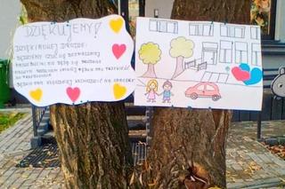 Przedszkolaki z Lublina podziękowali za nowy asfalt na drodze do przedszkola