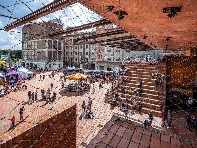 GAMPA i Przestrzeń Publiczna Młynów Automatycznych. Pardubice / Šépka architekti