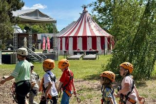 Cyrkowa Noc Kupały w Julinku! Magiczny długi weekend blisko Warszawy