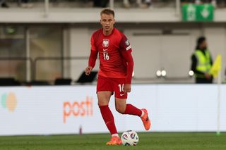 Wielki powrót wychowanka coraz bliżej. Mateusz Skrzypczak o krok od transferu do Lecha Poznań