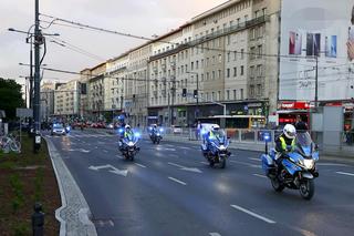 Masa Krytyczna przejechała ulicami Warszawy. Gigantyczne korki w trzech dzielnicach [GALERIA]