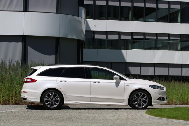Ford Mondeo Kombi ST-Line 2.0 EcoBoost 240 KM A6