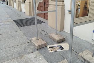 18-latek zniszczył wystawę przed muzeum w Rawiczu