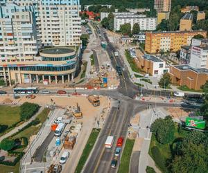 Postępy na  Chwarznieńskiej w Gdyni. Kiedy kierowcy odetchną z ulgą? 