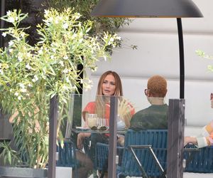 Zakupy Jennifer Lopez w Warszawie. Oto jej siatki