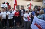 „Stop Obrażaniu Katolików”. Protest w Krakowie po inauguracji IO