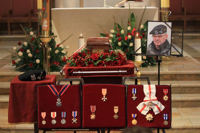 Pogrzeb generała Waldemara Skrzypczaka
