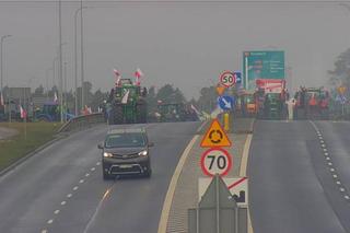 Wtorek, 20 lutego. Rolnicy wjeżdżają do Bydgoszczy