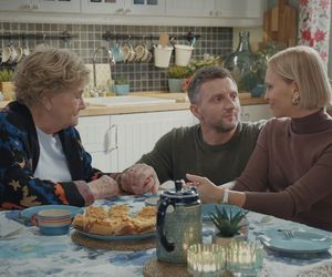 M jak miłość, odcinek 1870: Dorota (Iwona Rejzner), Bartek (Arkadiusz Smoleński), Barbara (Teresa Lipowska)