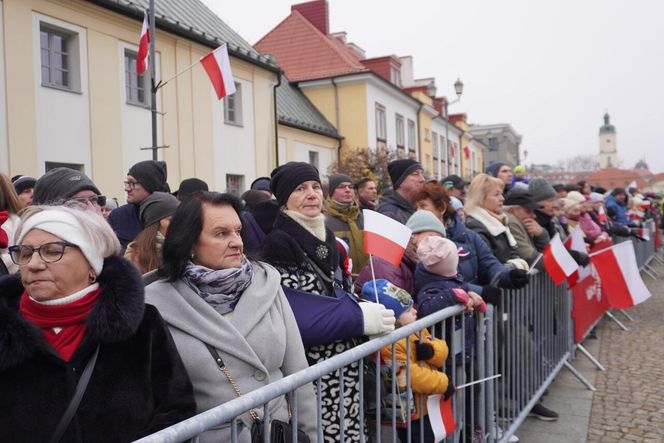 Tak białostoczanie uczcili Narodowe Święto Niepodległości 2024 w Białymstoku [ZDJĘCIA]