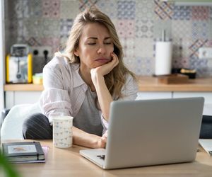 Rutyna w pracy jest zabójcza dla mózgu. Wyniki nowych badań nie pozostawiają złudzeń