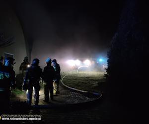 Pożar hotelu w Chrząstowicach. Jedna osoba zginęła, dwie są ranne 