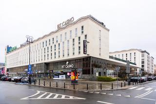 Mozaiki Rechowiczów w warszawskim Domu Chłopa - zobacz zdjęcia. Dziś mieści się tu Hotel Gromada