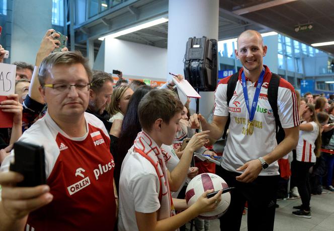 Przylot siatkarzy na Okęcie