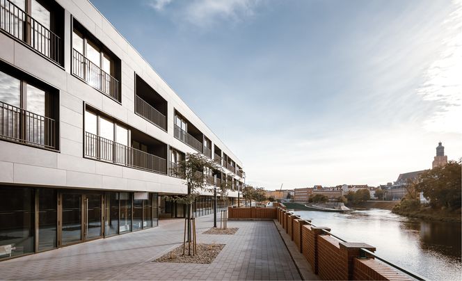 Apartamentowiec Witolda 3840