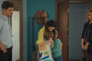 	M jak miłość odc. 1756. Kama (Michalina Sosna), Marcin (Mikołaj Roznerski), Iza (Adriana Kalska), Szymek (Staś Szczypiński), Maja (Laura Jankowska)