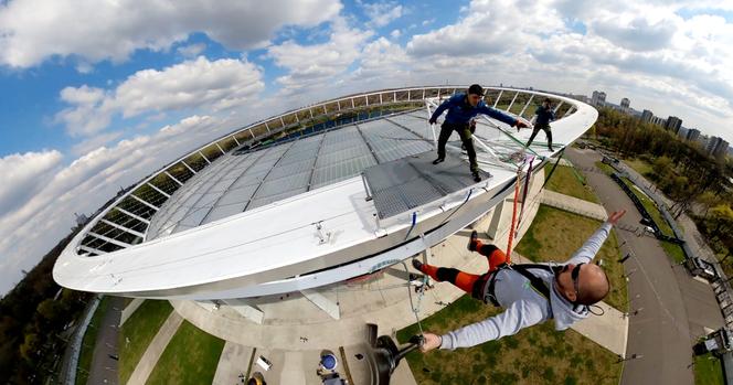 Skocz z korony Stadionu Śląskiego. Dream Jump w kwietniu w Chorzowie