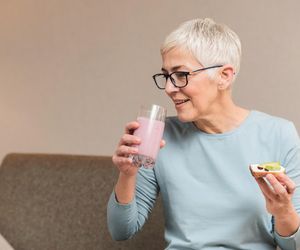 3 „magiczne składniki” diety 60-latków. Dostarczą energii i opóźnią starzenie