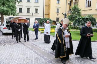 Oddał wszystko kościołowi