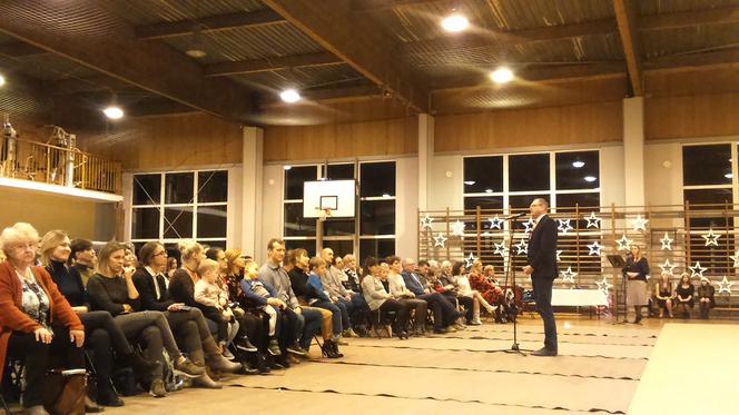 Tak mali artyści widzą św. Mikołaja w kosmosie! 