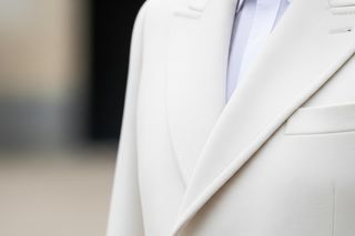 Marta Nawrocka na 11 listopada. Jaki symbol skrywał biały płaszcz Pierwszej Damy?