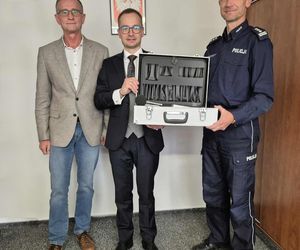 Nowe testery trzeźwości i sprzęt do pomiaru hałasu dla policji w Iławie