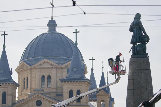 Pomnik Tadeusza Kościuszki na Placu Wolności w Łodzi będzie wyglądał jak nowy