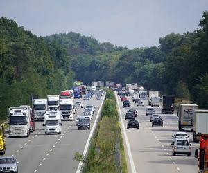 Opłaty za autostrady będą zniesione. Prezydent podpisał ustawę 
