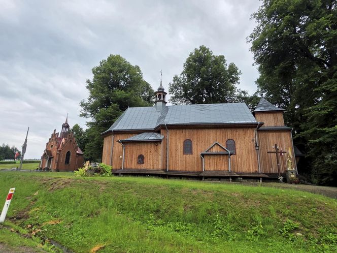 Cerkiew i kaplica Grobowa w Kuźminie