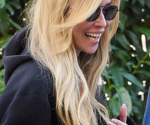 Joanna Przetakiewicz Bantleyem po pizzę