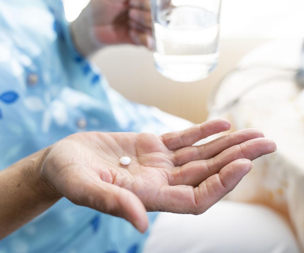 Zażywasz aspirynę? Nigdy nie łącz jej z tym produktem