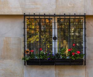 Kamienica na ul. Konopnickiej 5 w Warszawie