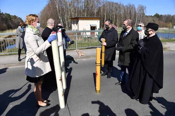 Symboliczna wymiana paschałów na granicy w Świnoujściu