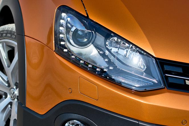 Volkswagen Cross Polo lifting 2014