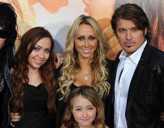 Billy Ray Cyrus, Tish Cyrus i Miley Cyrus