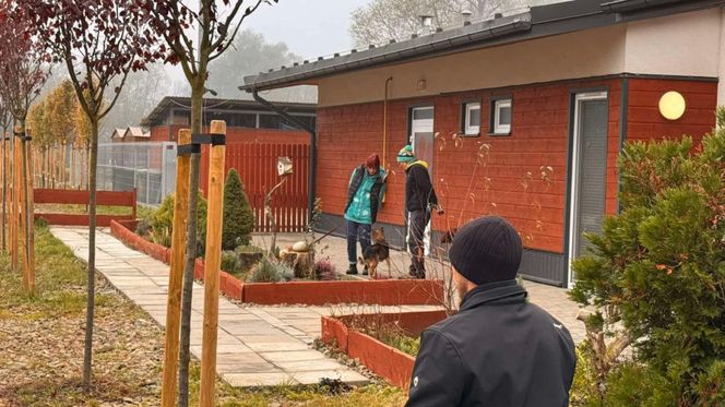 Ekipa filmowa w schronisku dla zwierząt w Nowym Sączu 