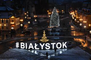 Napis #Białystok na Rynku Kościuszki