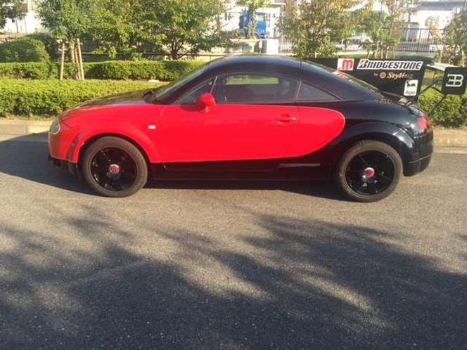 Replika Bugatti Veyron na bazie Audi TT
