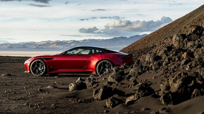 Aston Martin DBS Superleggera