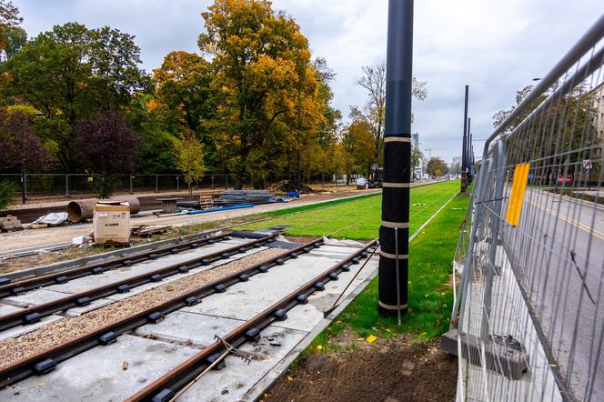 Tramwaj na Gagarina – słup trakcyjny