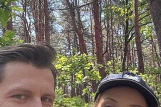 	M jak miłość nowy sezon. Adam Karski (Patryk Szwichtenberg), Natalka (Dominika Suchecka) na planie