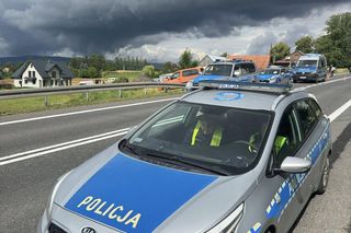 Koszmarny wypadek na DK 7 w Małopolsce! 8-latek w ciężkim stanie