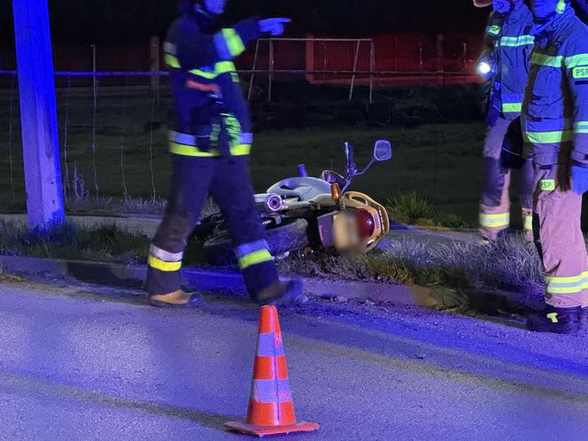 Młody motocyklista zabił się na drzewie. Wielka tragedia