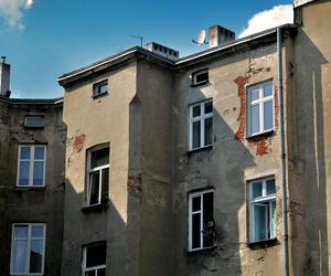 Ponad 2 mln Polaków jest zagrożonych! 6500 mieszkań do wyburzenia