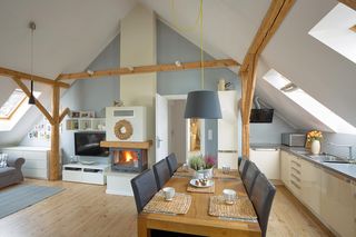 Poddasze z tarasem - przebudowa domu z 1939 roku