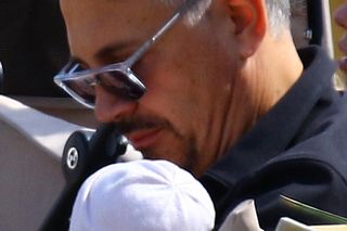 Krzysztof Ibisz je żonie z ręki