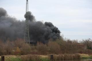 Pożar składowiska chemikaliów 