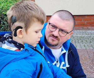 6-letni Janek jest po kilku operacjach, od państwa dostaje 215 zł. „Usłyszałam: ma ręce i nogi”